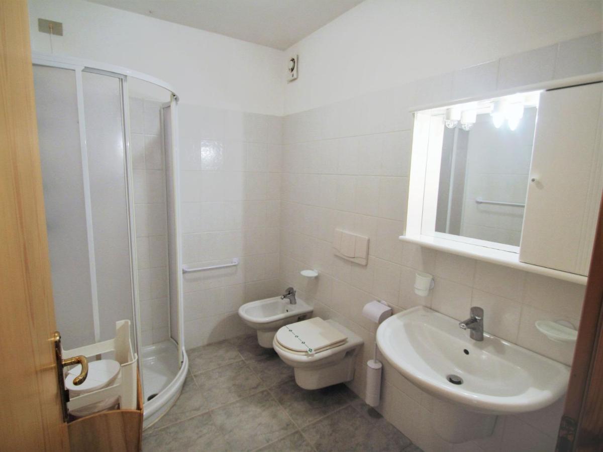 Apartment Lembondel-1 By Interhome Tiarno di Sotto Luaran gambar