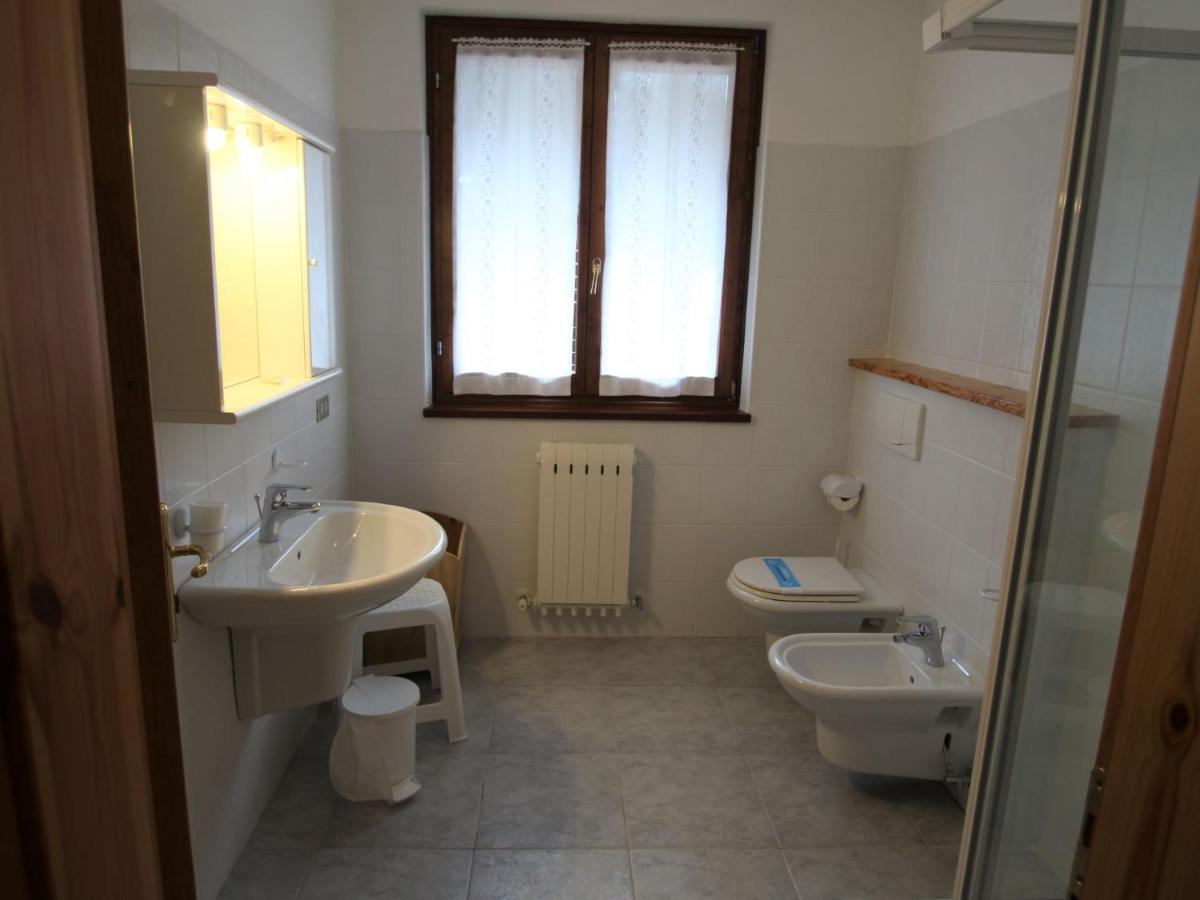 Apartment Lembondel-1 By Interhome Tiarno di Sotto Luaran gambar